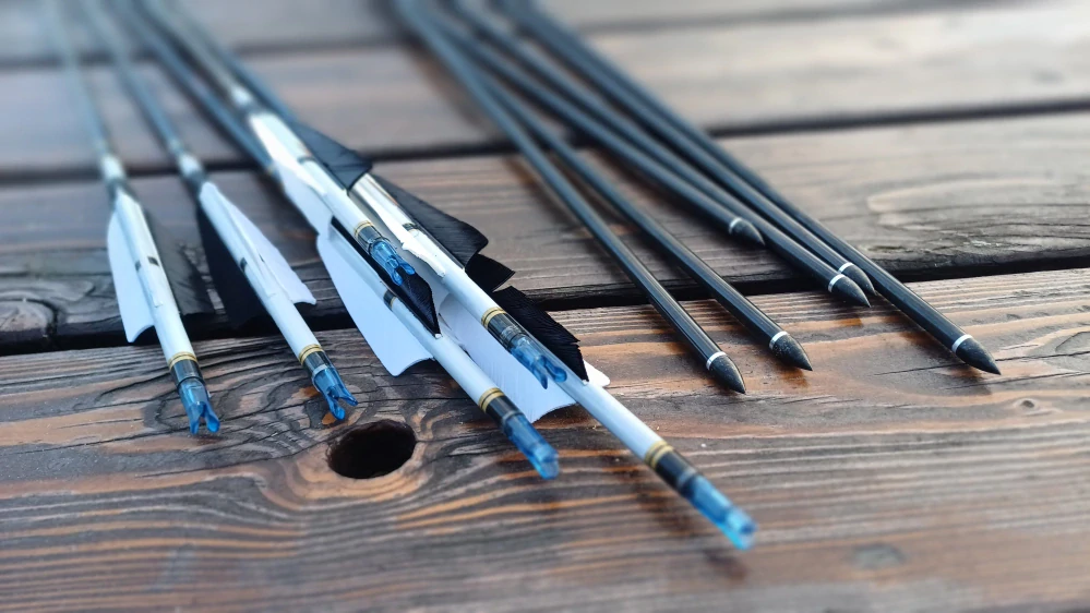 Kvalitní 100% carbonový šíp 32´ (300 - 6,2mm)
